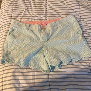 Lilly Pulitzer buttercup scalloped shorts size 12